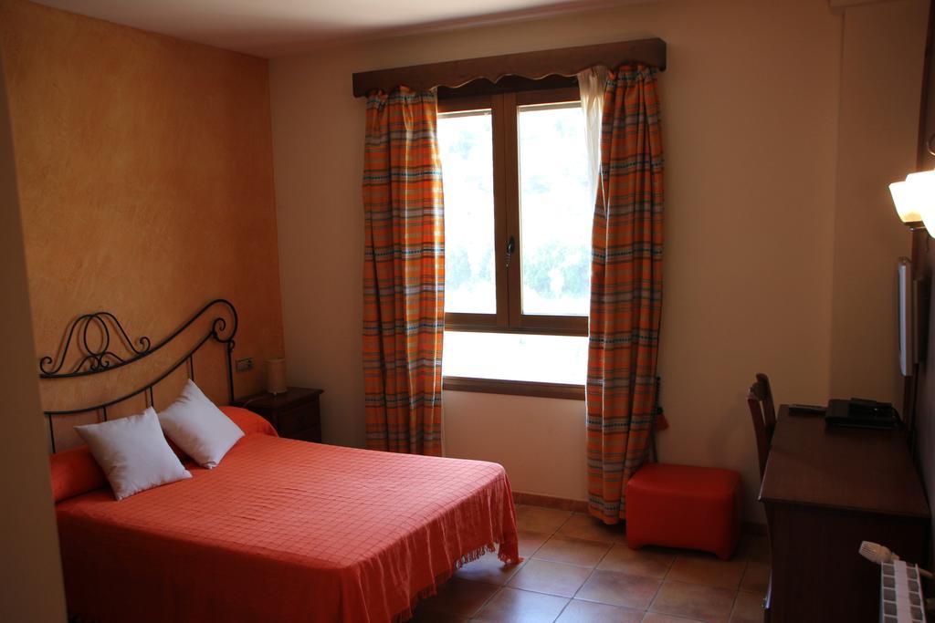 El Guerrer Hotel Todolella Bagian luar foto